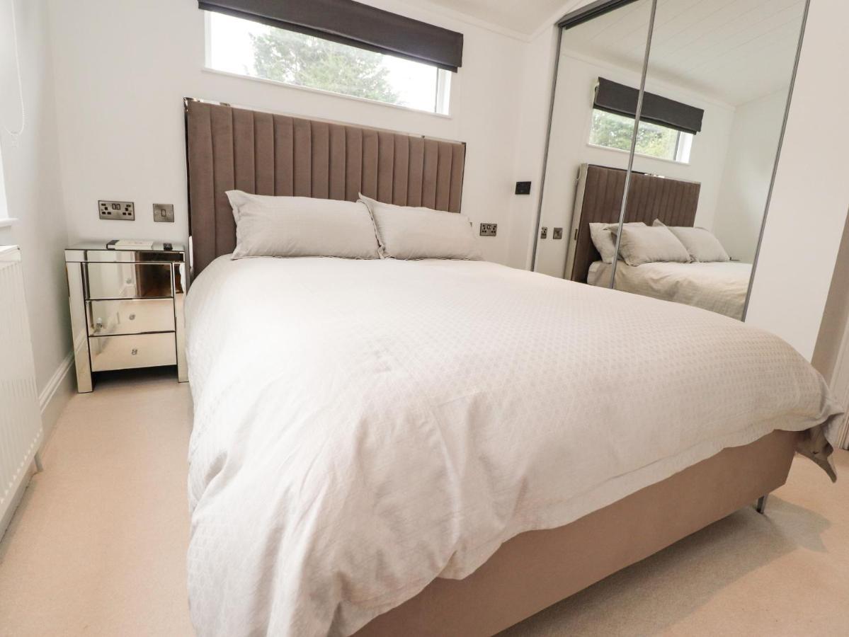 Henry Haven Villa Preston  Ngoại thất bức ảnh